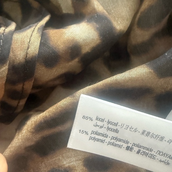 Leopard Print Women’s top blouse w bow - Picture 4 of 5